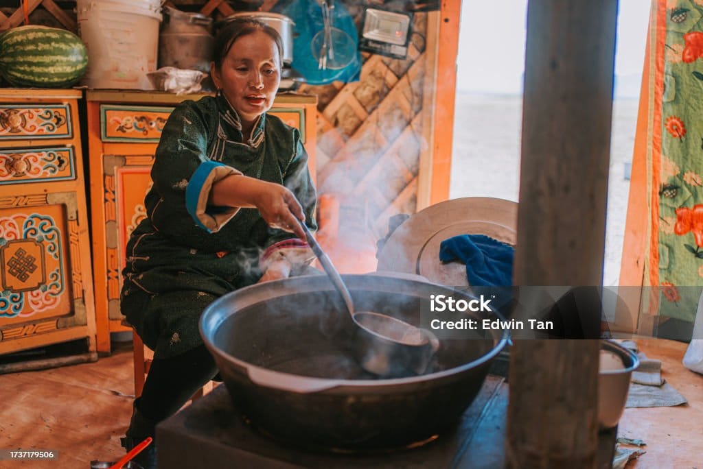 Staying in a Mongolian Ger: Essential Etiquette Rules for Travelers